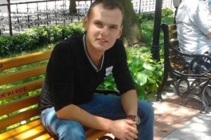 İ&ccedil;ki parası isteyen yeğenini &ouml;ld&uuml;rd&uuml;!