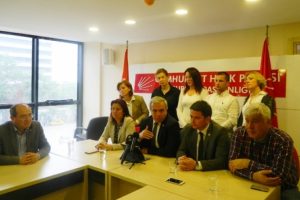 CHP Bursa İl Başkanı Şadi &Ouml;zdemir: Dikta rejimine zemin hazırlandı!