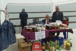 Bursa'da Keles'te şehit aileleri yararına kermes