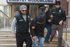 Bursa'da uyuşturucuyu şeker hastalığına iyi geldiği i&ccedil;in almış!