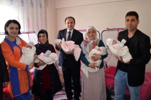 Bursa'da doğan beşizler evine bereketle d&ouml;nd&uuml;...