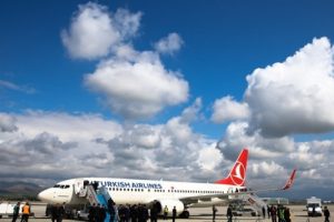 Davutoğlu'nun Bosna ziyaretinde dikkat &ccedil;eken detay