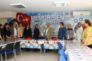 Eğitim-Bir-Sen Bursa Anneler G&uuml;n&uuml;n&uuml; kutladı
