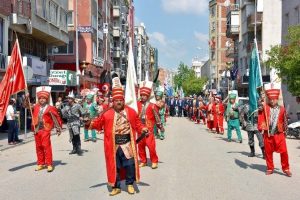 T&uuml;rk d&uuml;nyasının kalbi Bursa Mustafakemalpaşa'da attı