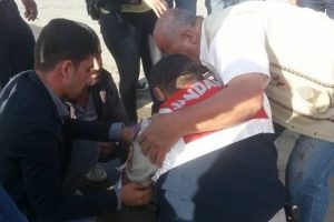 Jandarmadan ka&ccedil;mak isterken Tim komutanına &ccedil;arptı
