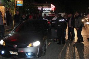Bursa'da bomba y&uuml;kl&uuml; ara&ccedil; alarmı