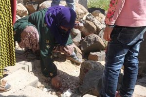 Bah&ccedil;ede patlayan bomba nedeniyle 1 &ccedil;ocuk hayatını kaybetti