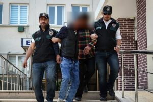 Bursa'da zehir tacirleri 3 farklı operasyonda yakalandı!