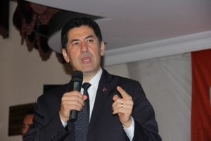 Sinan Oğan: "Başkan olursam 3 d&ouml;nem kuralını getireceğim"