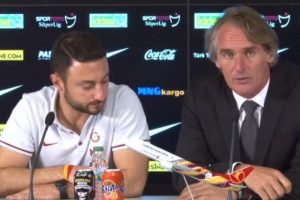 Galatasaray Teknik Direkt&ouml;r&uuml; Riekerink: İlk yarı &uuml;st&uuml;nd&uuml;k