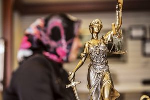 Eşini &ouml;ld&uuml;ren kadın konuştu: Yoksa o beni &ouml;ld&uuml;recekti