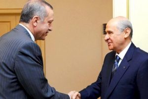 Bah&ccedil;eli'nin s&ouml;zleri kulisleri karıştırdı! Ne anlama geliyor?