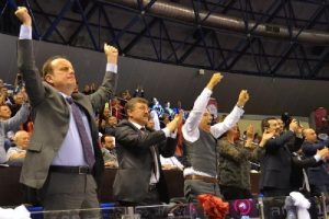 ''Biz ilklere imza atıyoruz"