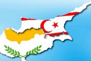 Kıbrıs'ta g&uuml;ndem T&uuml;rk-Rum ortak ordusu