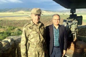 Suriye sınırındaki askerlere moral ziyareti