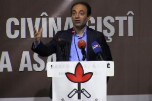 Baydemir: Bir evde birlikte yaşayamıyorsak, komşu olalım