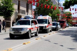 Burdur'daki kaza tatbikatı ger&ccedil;eğini aratmadı
