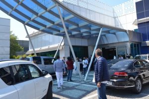 &Uuml;nl&uuml; isimlerden Oya Aydoğan'a ziyaret