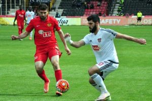 Gaziantepspor'da k&ouml;t&uuml; gidiş s&uuml;r&uuml;yor