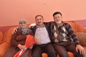 Başkan Kurtulan'dan Bursa'da şehit annelerine vefa