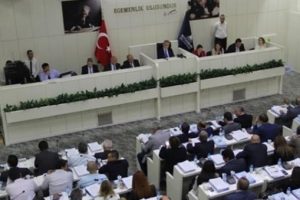 AK Parti grubundan su faturasına "indirim" talebi