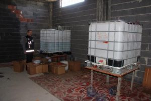 Adana'da 7 ton ka&ccedil;ak i&ccedil;ki ele ge&ccedil;irildi