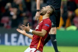 Galatasaray'da Yasin &Ouml;ztekin'in durumu tekrar masaya yatıralacak