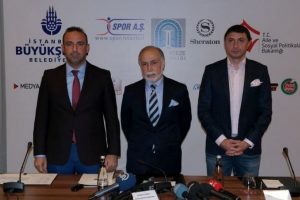 Ş&ouml;hretler, Dar&uuml;laceze yararına sahada