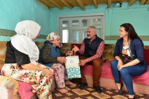 Bursa G&ouml;lyazı'da Anneler G&uuml;n&uuml; bir başka kutlandı