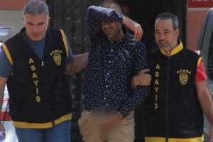 &Ccedil;ocukken kandırıp evlendi, işkenceyle fuhuş yaptırdı! Yakalanan zanlının yaptığı hareket...