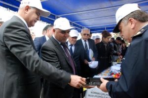 Trafik Haftası standında hız cezasından kurtaran aparat