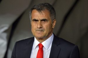 'Vikipedi' Beşiktaş'ı şampiyon ilan etti