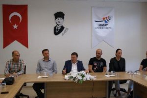 "Fenerbah&ccedil;e'ye k&ouml;k s&ouml;kt&uuml;rd&uuml;k"