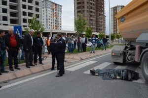 Kardeşi &ouml;len ağabeyin &ccedil;aresiz bekleyişi