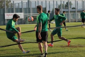 Bursaspor'da Torku Konyaspor hazırlıkları başladı