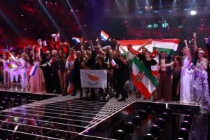 Eurovision'da ilk finalistler belli oldu