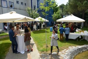 Bursa Nil&uuml;fer'de kermes geliriyle engelli bireylere sandalye alınacak