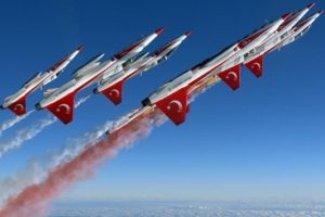 T&uuml;rk Yıldızları'nın g&ouml;sterisine 'martı' ayarı yapılacak