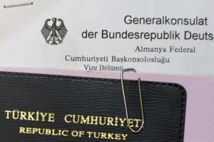 'Vize muafiyeti Ekim'e kalacak' iddiası