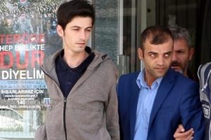 Yarım saat arayla iki lokantayı yakanlar g&ouml;zaltına alındı