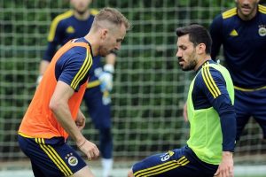 Fenerbah&ccedil;e, Gen&ccedil;lerbirliği ma&ccedil;ı hazırlıklarına başladı