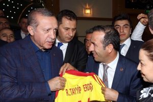 Cumhurbaşkanı'na Yeni Malatyaspor forması