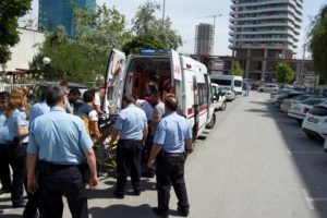 Duruşma salonunda kalp krizi ge&ccedil;irdi