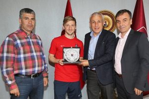 Trabzonspor, Marko Marin ve Fatih Atik ile yollarını ayırdı
