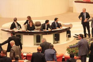 Meclis'te "darbe" tartışması