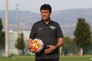 Cihat arslan: "Ligi Galatasaray'ın &uuml;zerinde bitirmek istiyoruz"