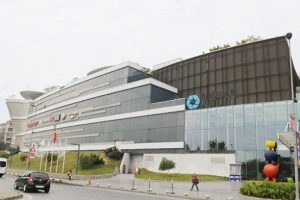 İstanbul'da ka&ccedil;ak AVM bağışla yasallaştı