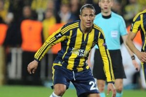 Fenerbah&ccedil;e'de Bruno Alves ile yollar ayrılıyor