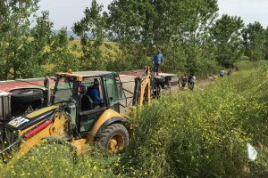 &Ccedil;anakkale'de şehitlik ziyaretinde tur otob&uuml;s&uuml; devrildi; 5 &ouml;l&uuml;, 40 yaralı