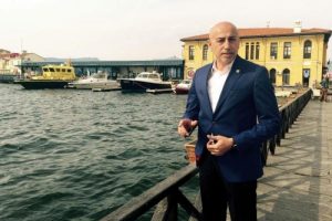 Aks&uuml;nger: T&uuml;rkiye'yi 10 m&uuml;teahhide peşkeş &ccedil;ektiler